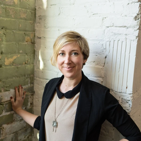 Carrie Reid headshot