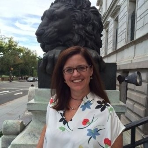 Cathy Crane Frankel headshot