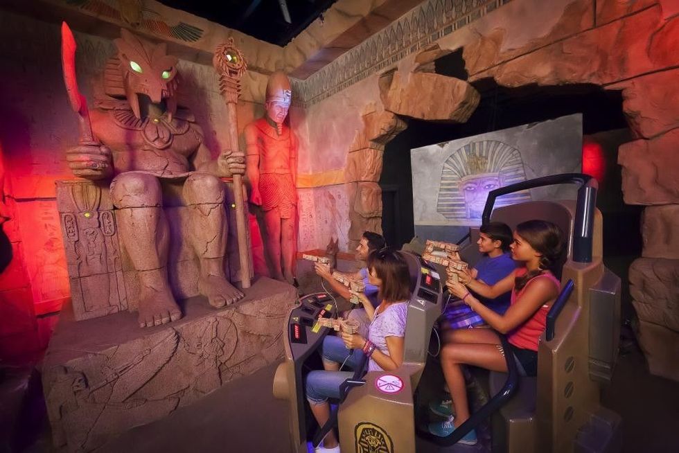 challenge tutankhamon sally corp dark rides