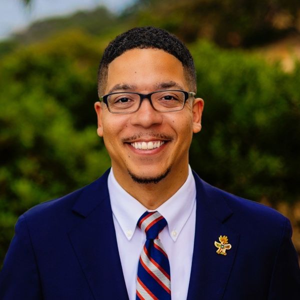 Charles Hopper Headshot