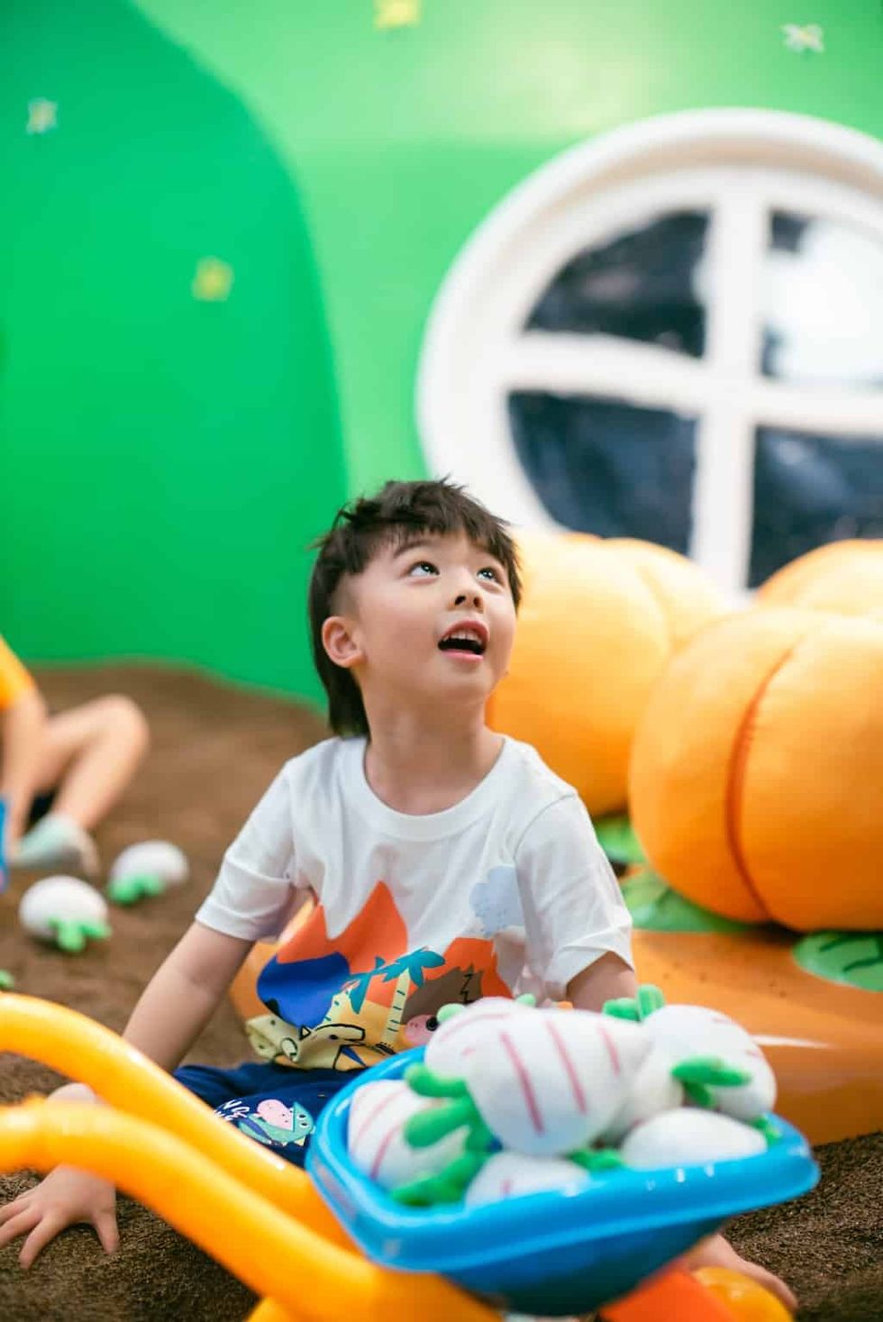 Child playing at Peppa Pig Play Cafe