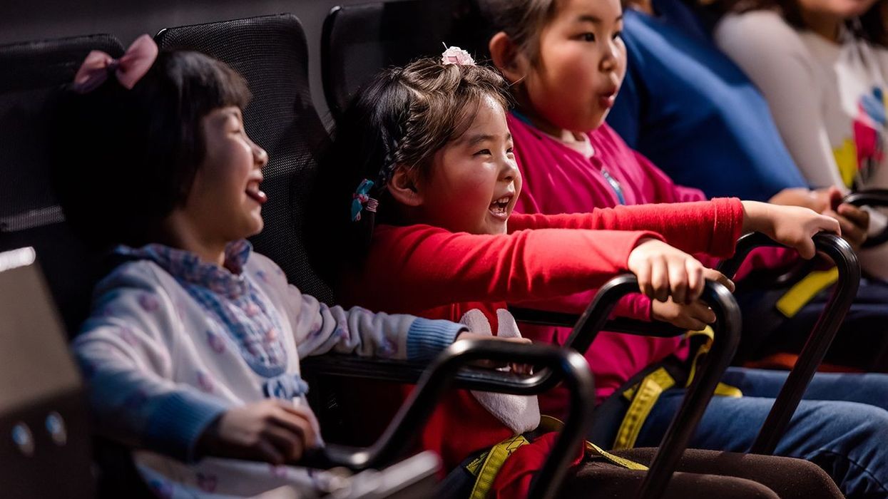 China opens up large-scale theme park construction to foreign investors