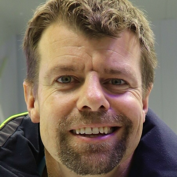 Chris Brown headshot