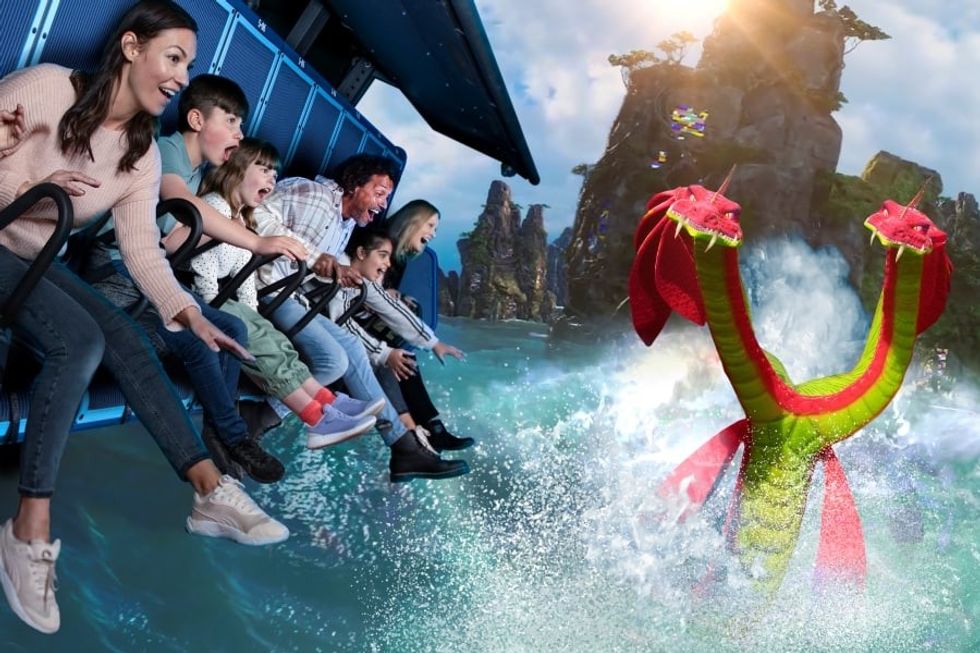 Christie Legoland Windsor Mythica Flight of the Sky Lion Flying Theatre