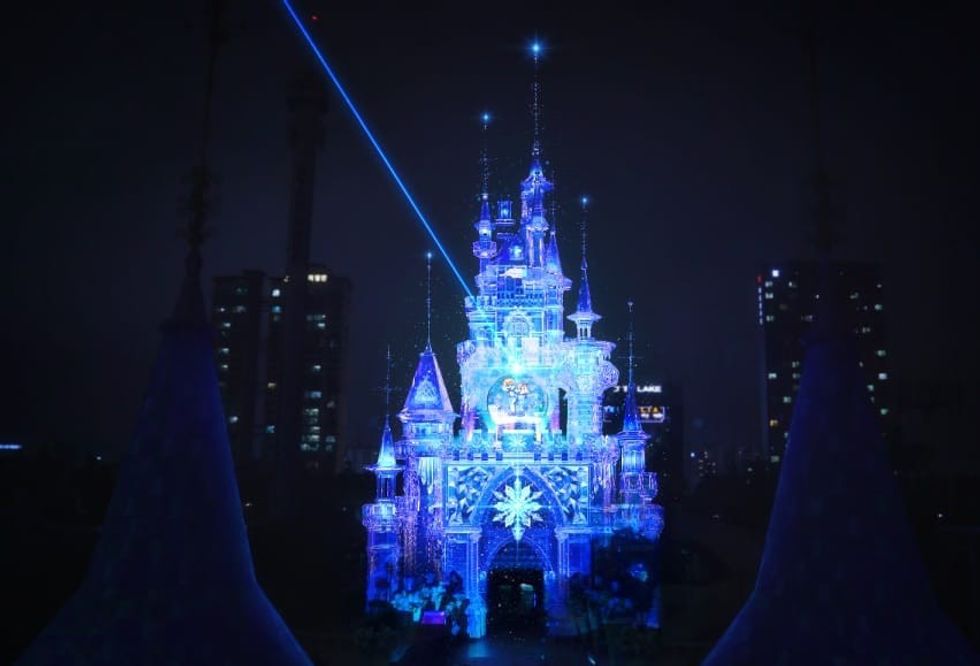 Christie Lotte World show