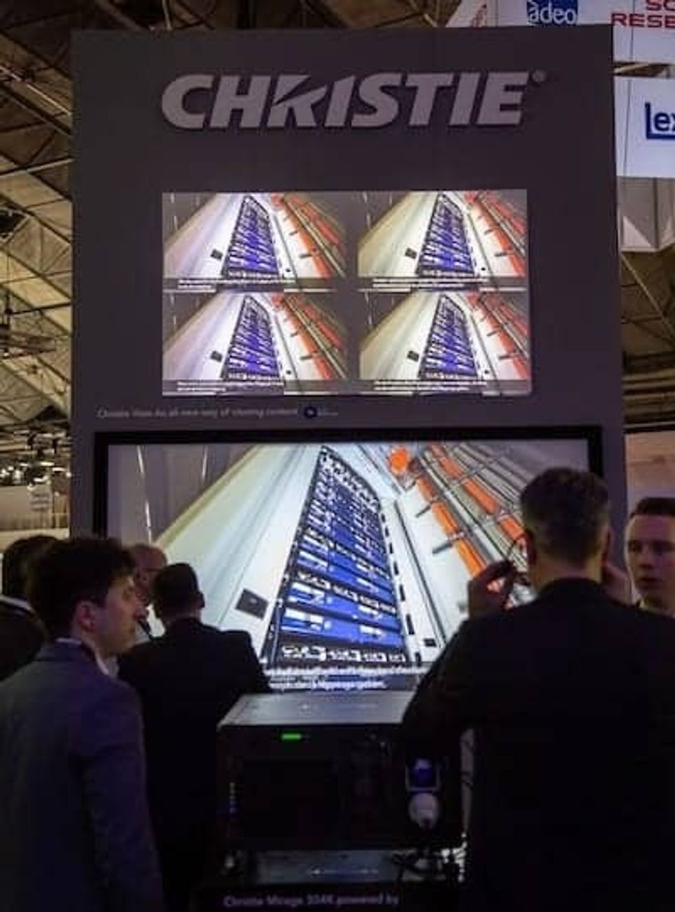 Christie-View-demo-at-ISE-Amsterdam1