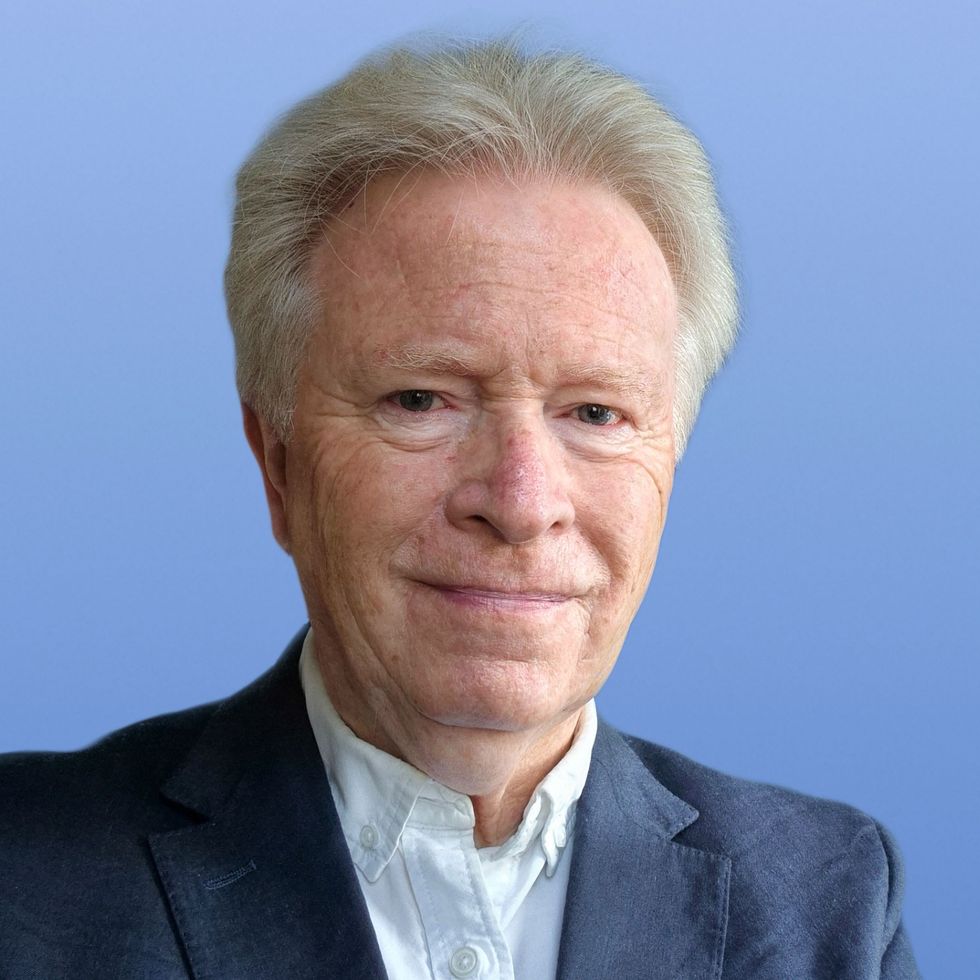 Christopher Surgenor speaks at greenloop about the future of aviation and green business travel
