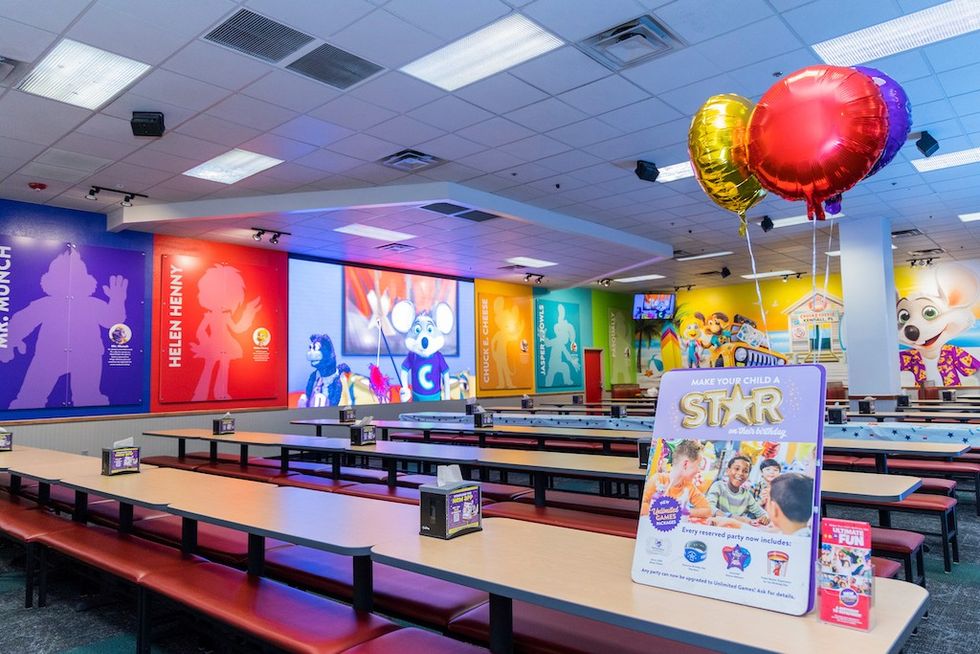 Chuck E. Cheese Kendall, FL Signature Grand Reopening Event
