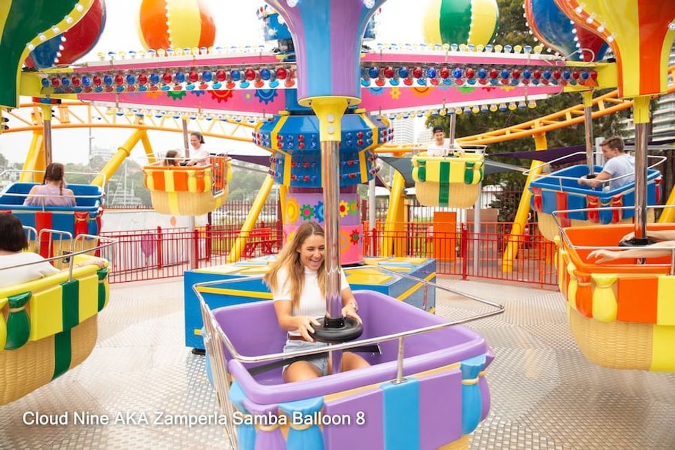 Cloud Nine Luna Park Zamperla