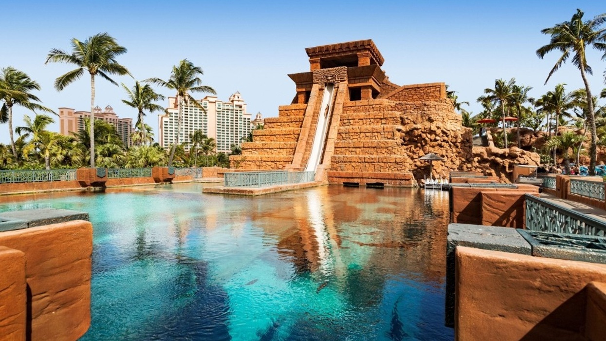Cloward H2O Atlantis Paradise Island Leap of Faith