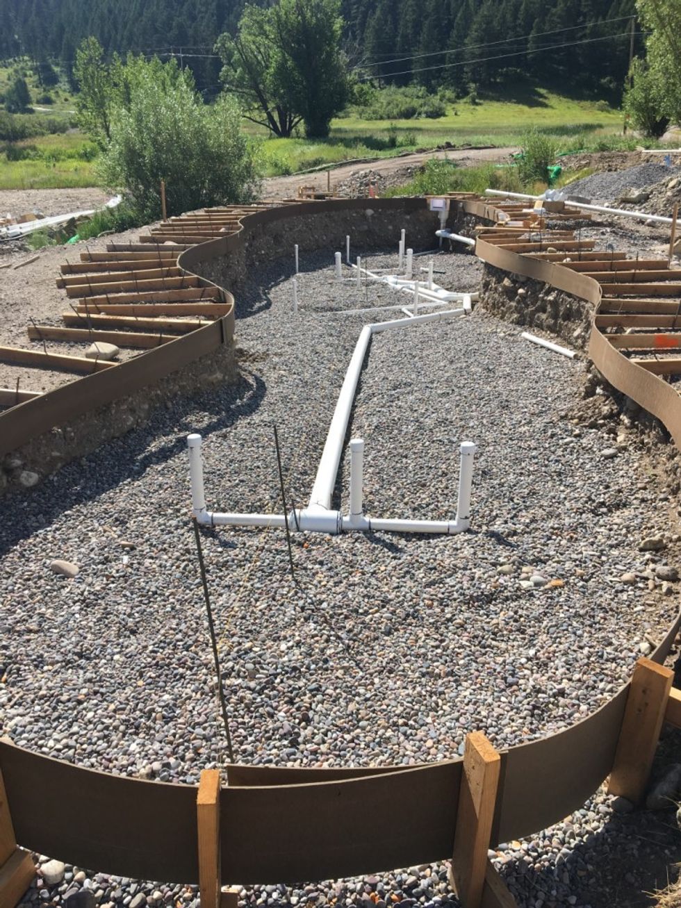 Cloward H2O concrete pool structures