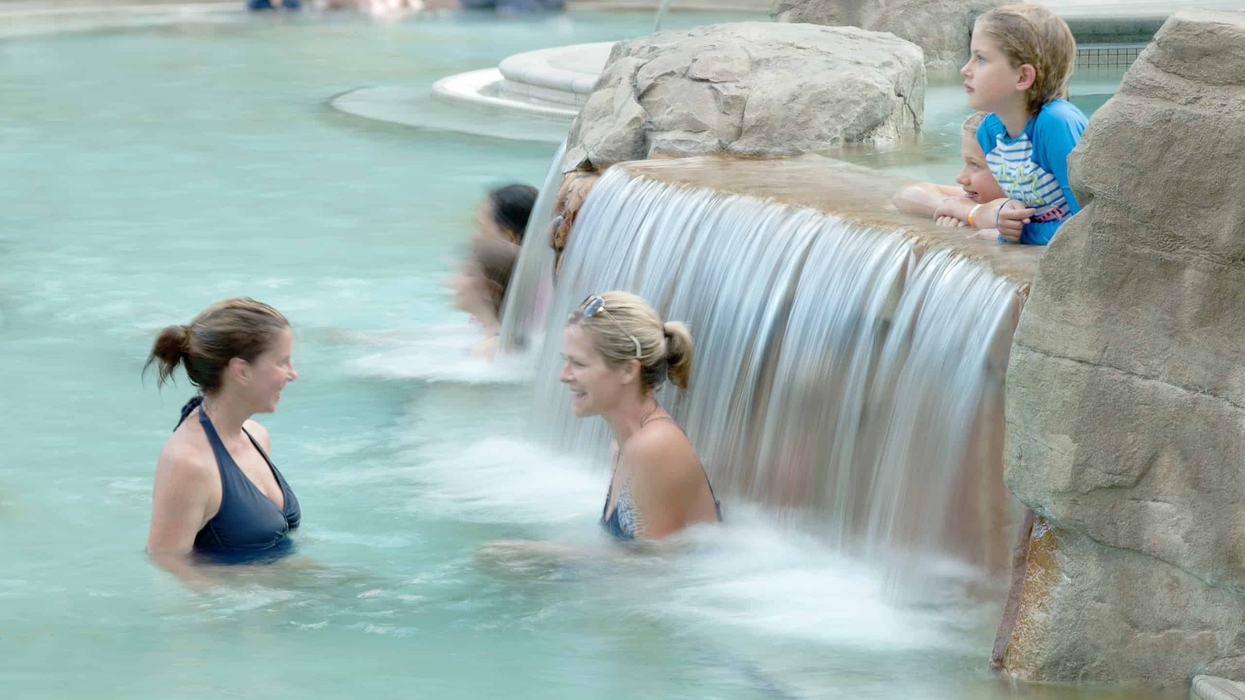 Cloward H2O hot springs