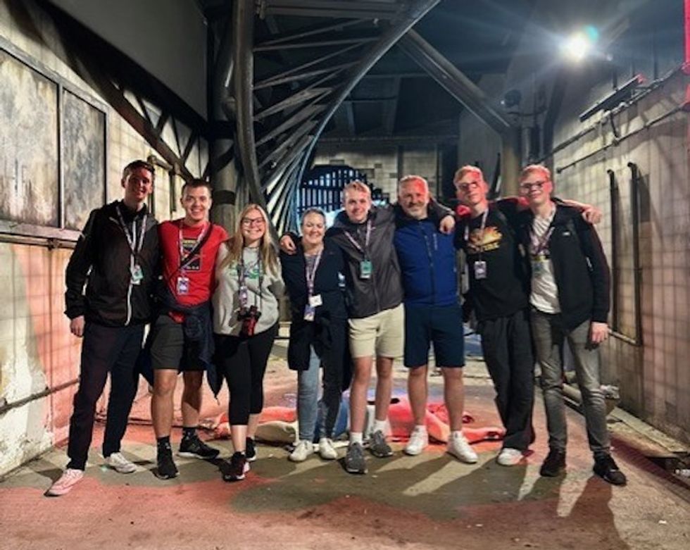 Coaster Studios - Saw