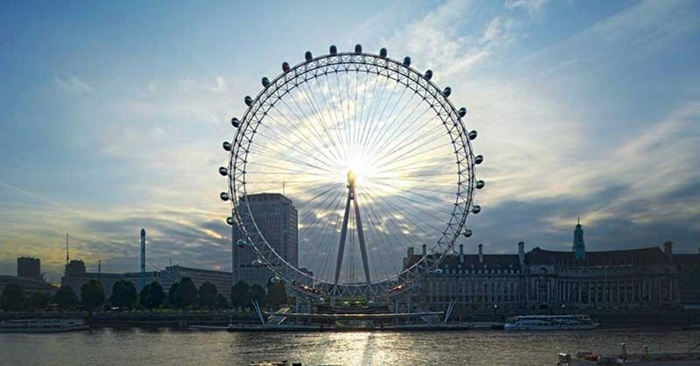 coca cola london eye outline