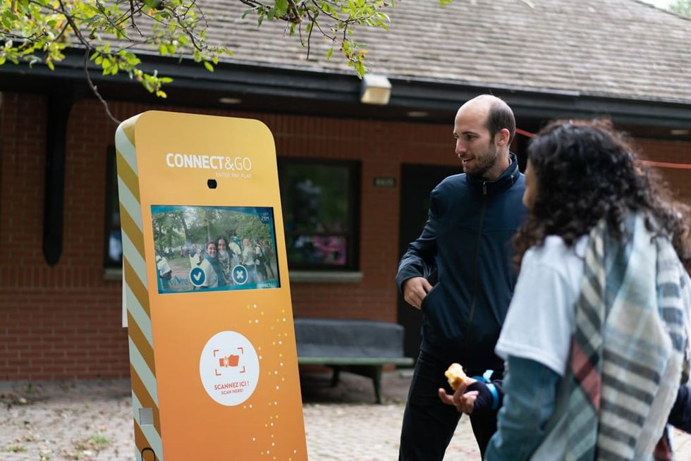 ConnectGO RFID Photobooth Experiential Activation