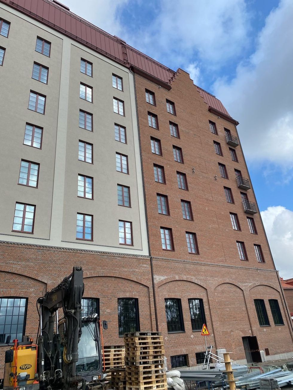 Construction on the Grand Hotel Curiosa at Liseberg