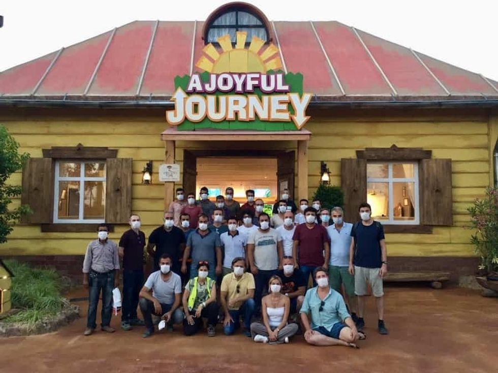 Construction team land of legends