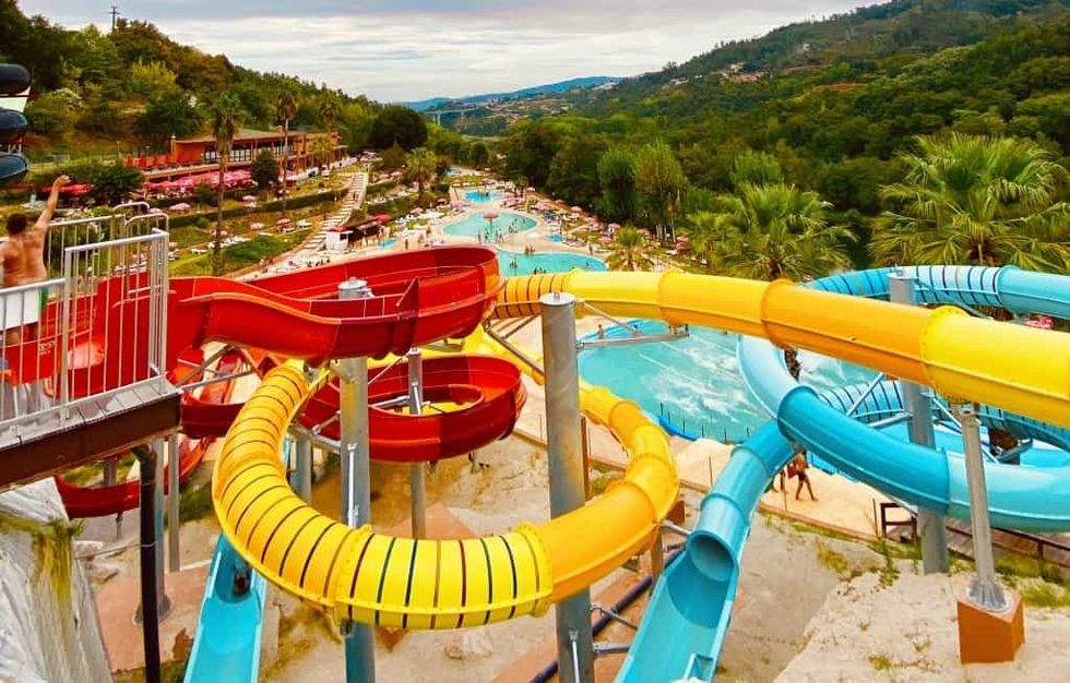 Convious Amarante Water Park slides