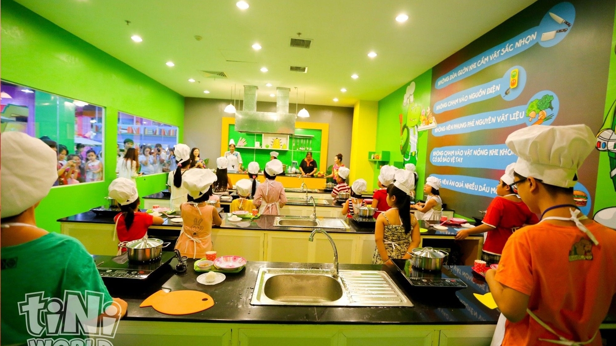 Cooking Class at tiNiWorld Vietnam