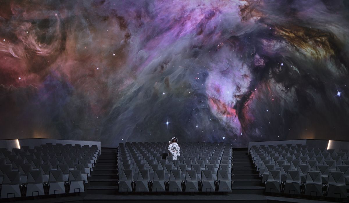 Cosm CX Dome Prague planetarium