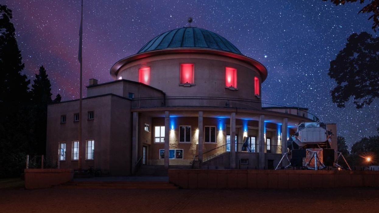 Cosm partners with Prague Planetarium