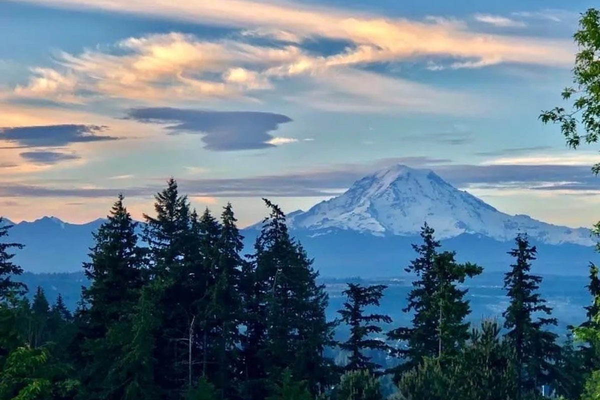 Culture over Carbon mountains