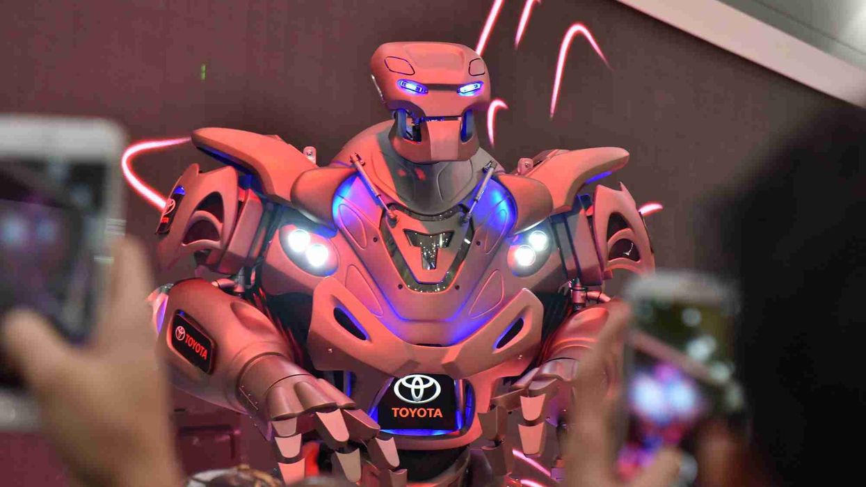 Cyberstein Robots Unleash Titan at London's International Confex