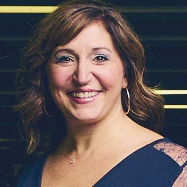 Danielle Kramer headshot