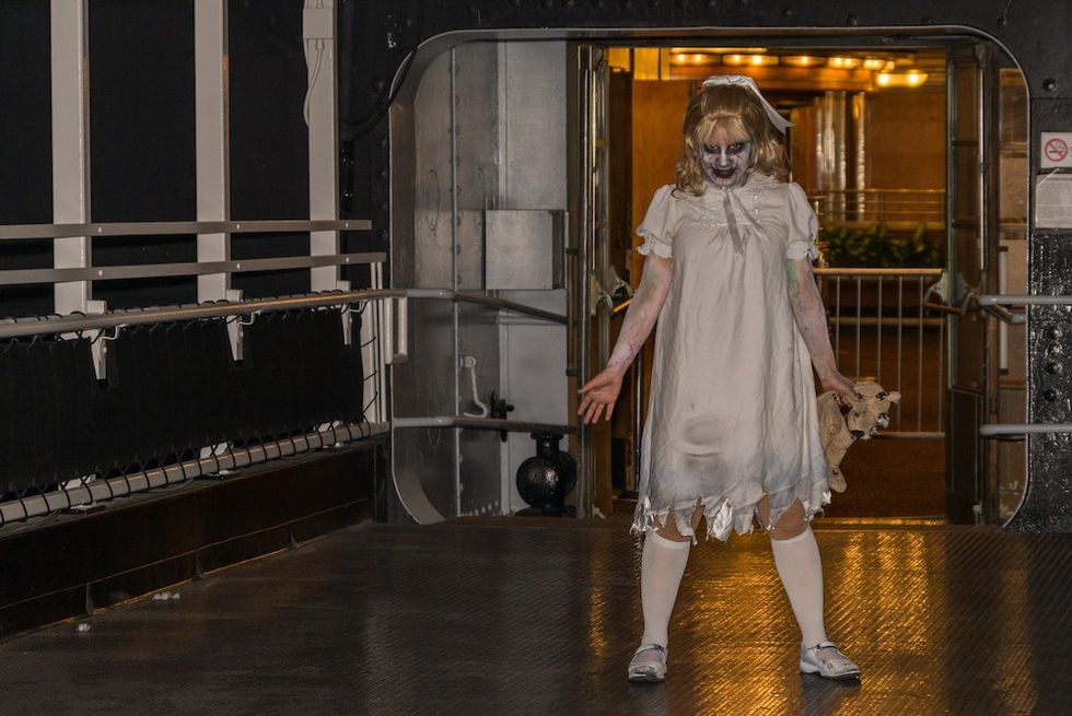 Dark Harbor Queen Mary blooloop