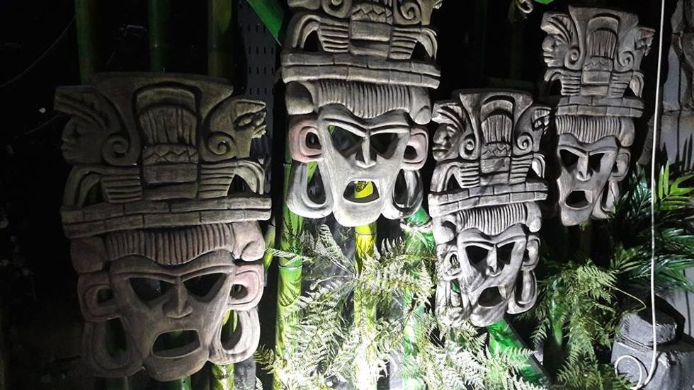 Dark Ride Masks Maya World EOS Rides