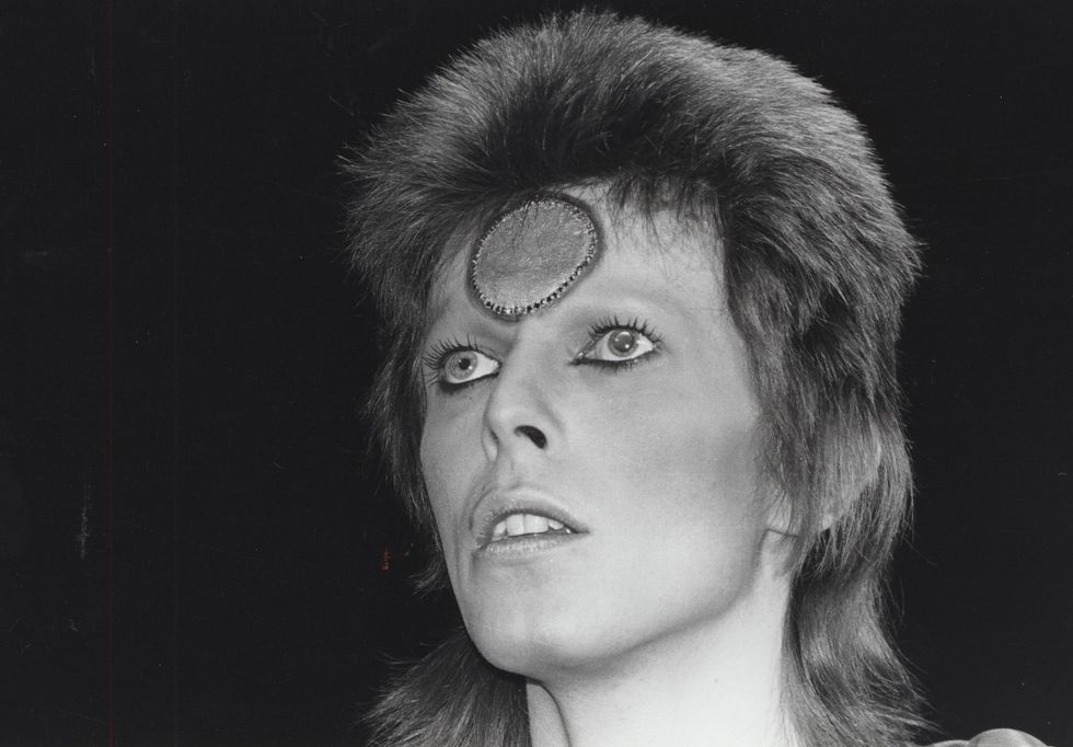 david bowie centre VA