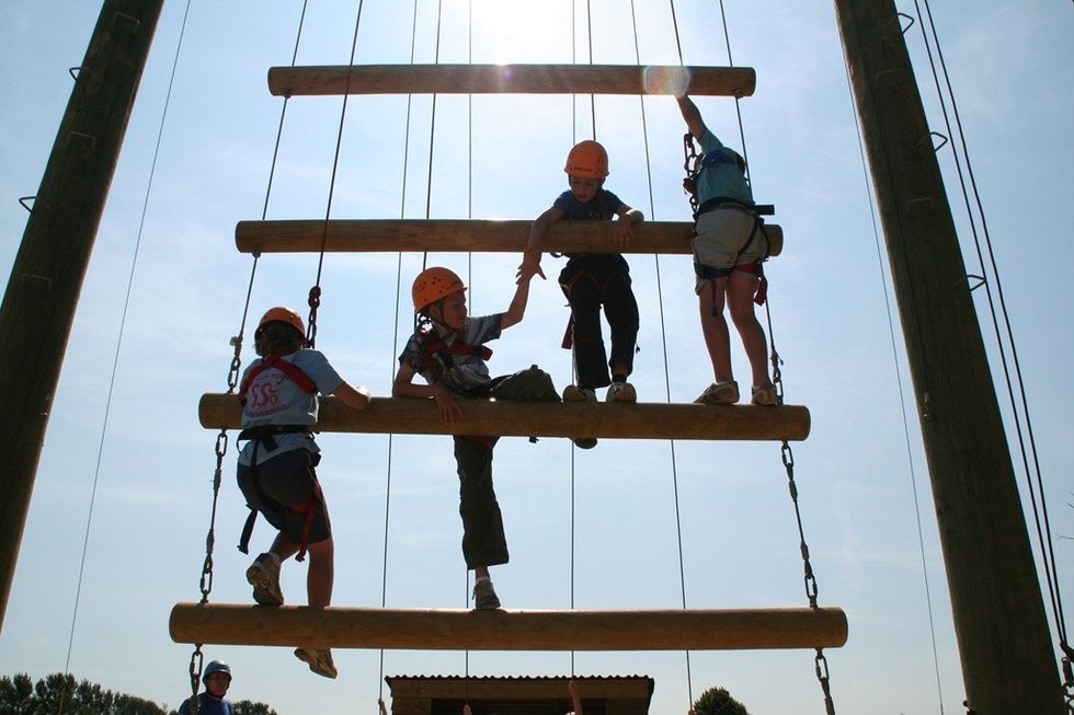 Developmental Ropes Course - Jacobs Ladder element