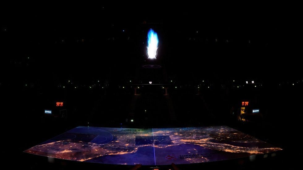 Digital Projection Adidas Arena court ©MikimoStudio