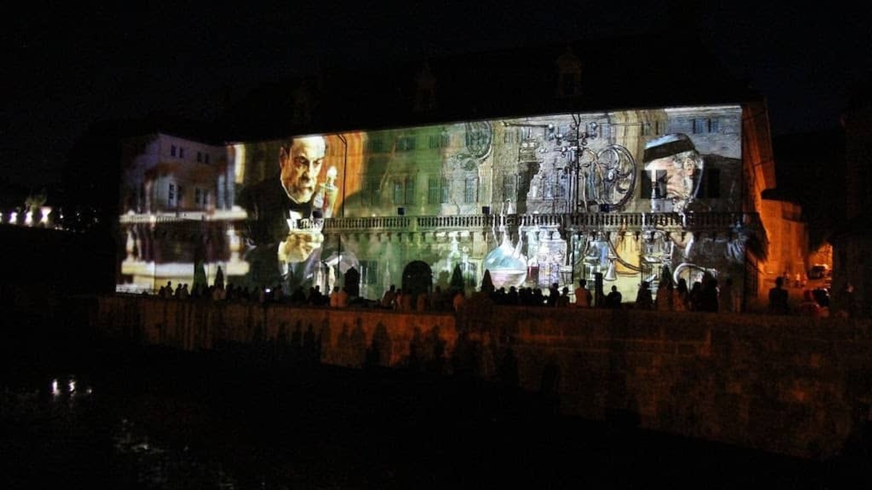 Digital Projection Louis Pasteur