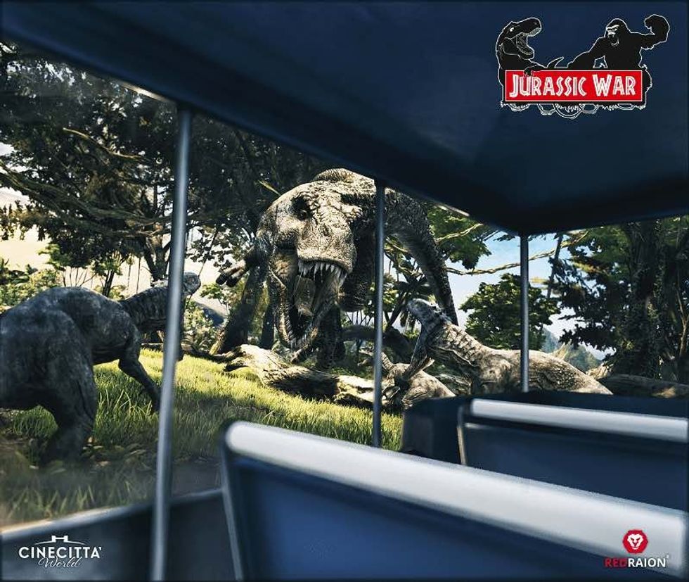 dinosaurs attack in Jurassic War experience at Cinecittà World