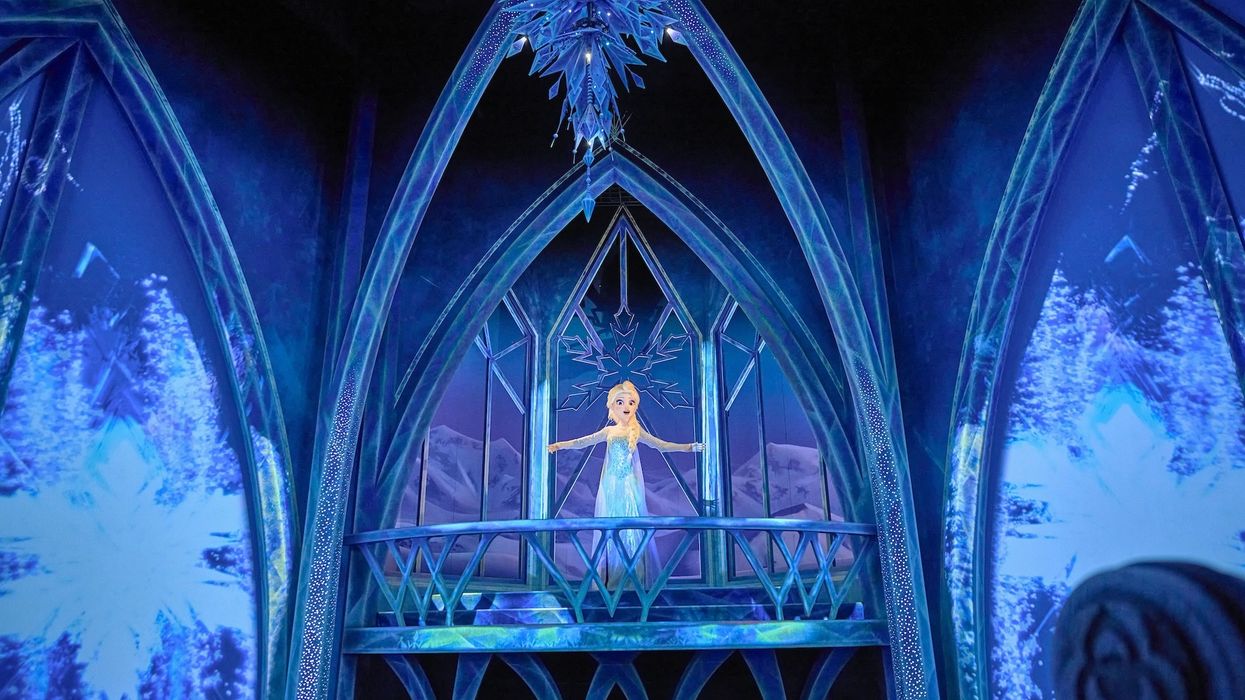 disney audio-animatronic figure elsa frozen