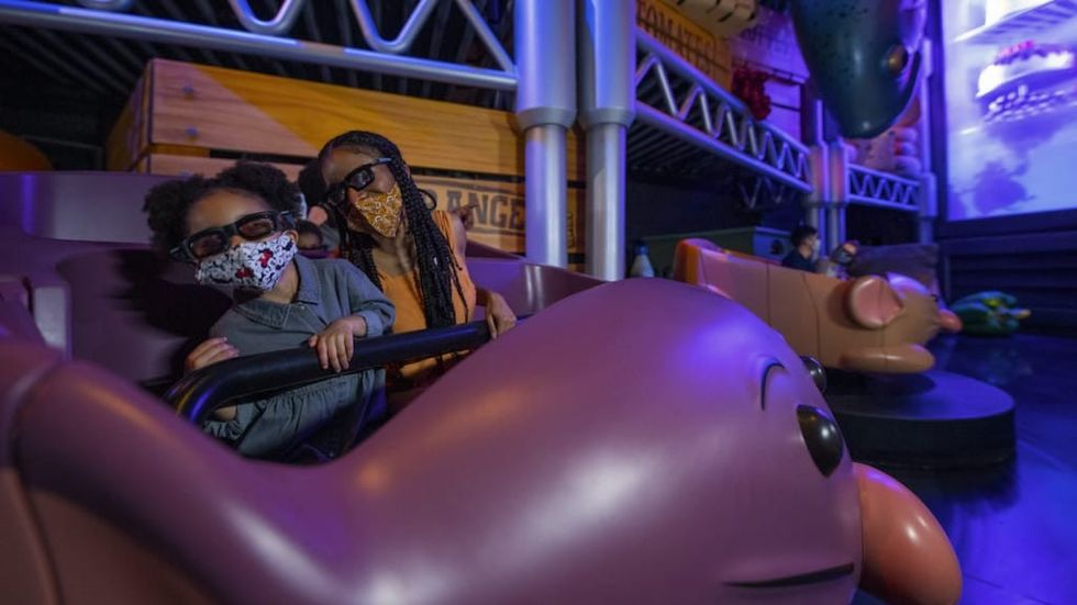 disney epcot remys ratatouille adventure france pavilion