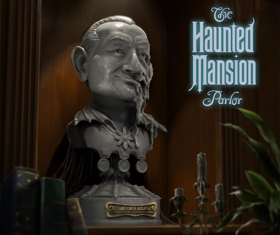 disney haunted mansion parlor