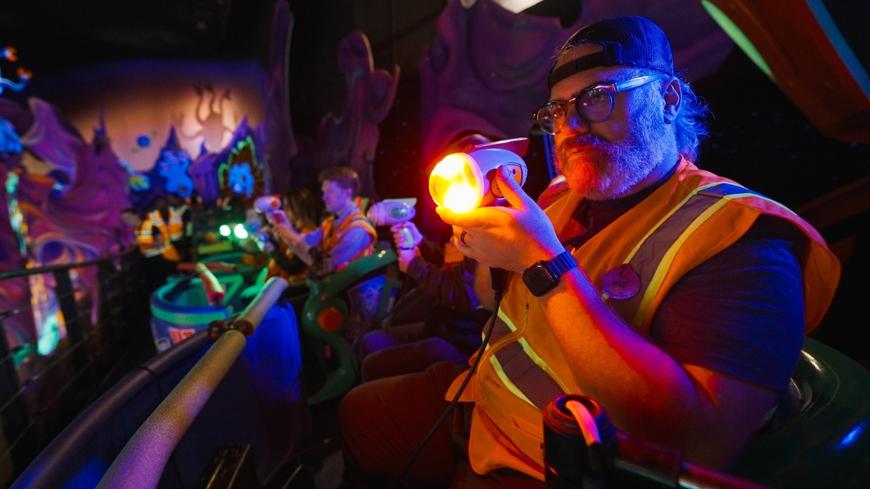 disney world buzz lightyear ride
