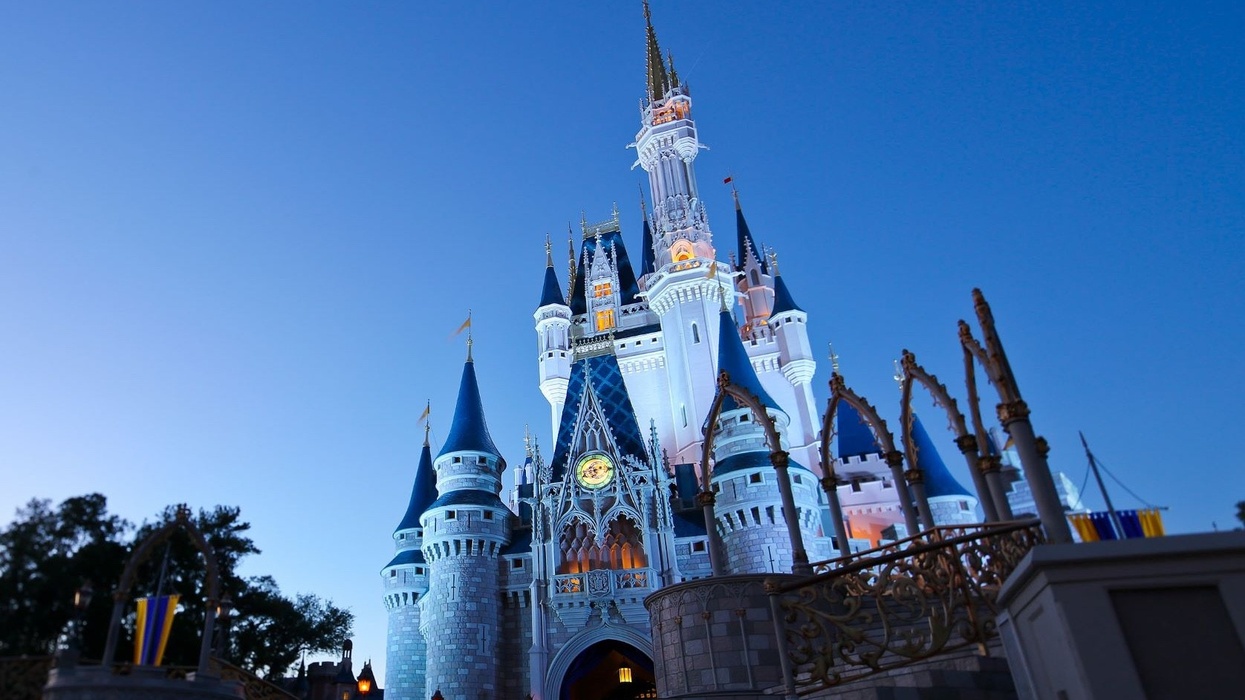 disney world cinderella castle