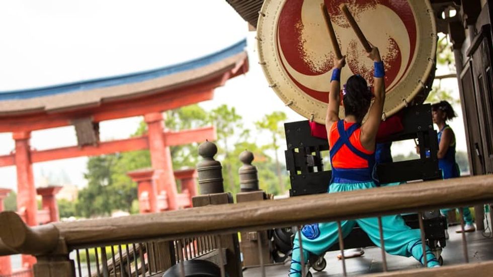 disney world live entertainment