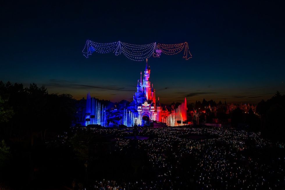 Disneyland Paris BASTILLE DAY drone show French Flag