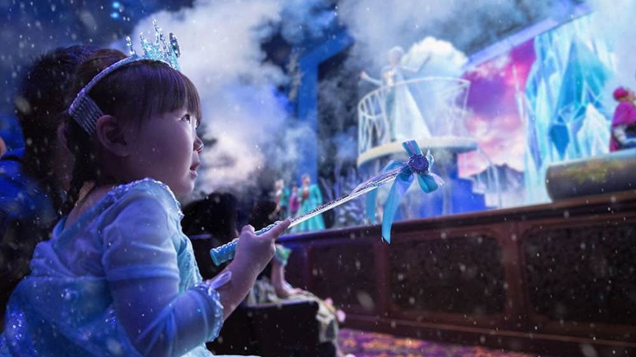 Disneyland Paris Frozen: A Musical Invitation