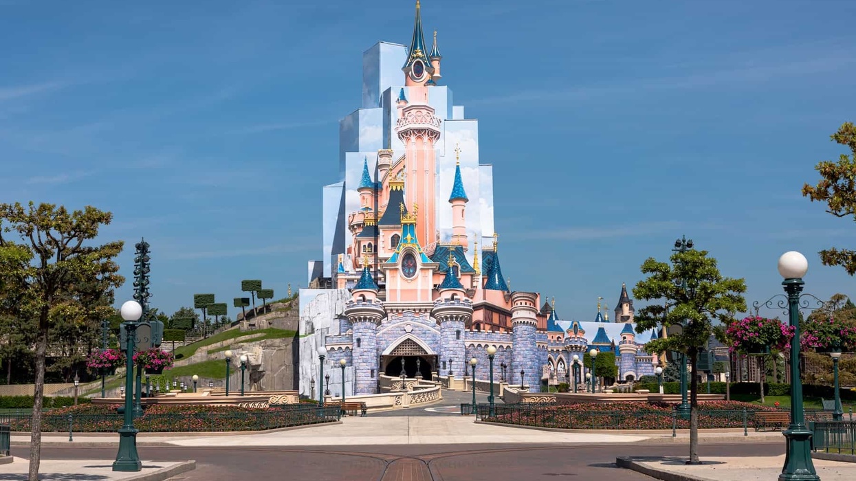 disneyland paris sleeping beauty castle