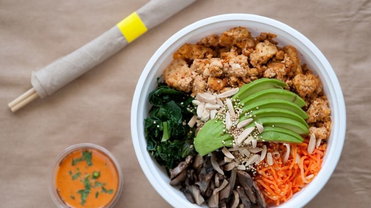 disneyland parkside market food hall