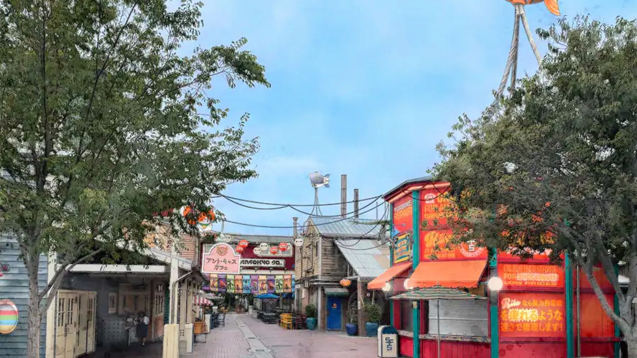 disneyland san fransokyo square