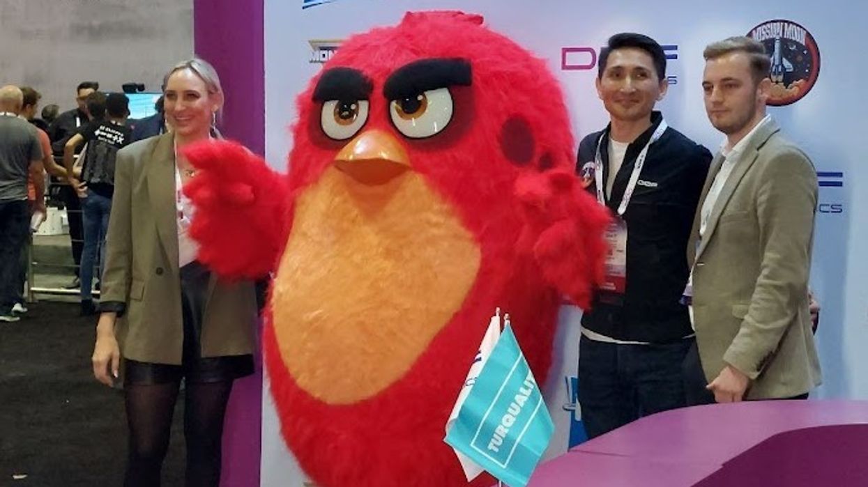 DOF Robotics Rovio Angry Birds IAAPA