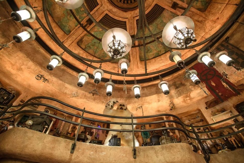 Dok-Ondar's Den of Antiquities Star Wars: Galaxy's Edge Easter Eggs