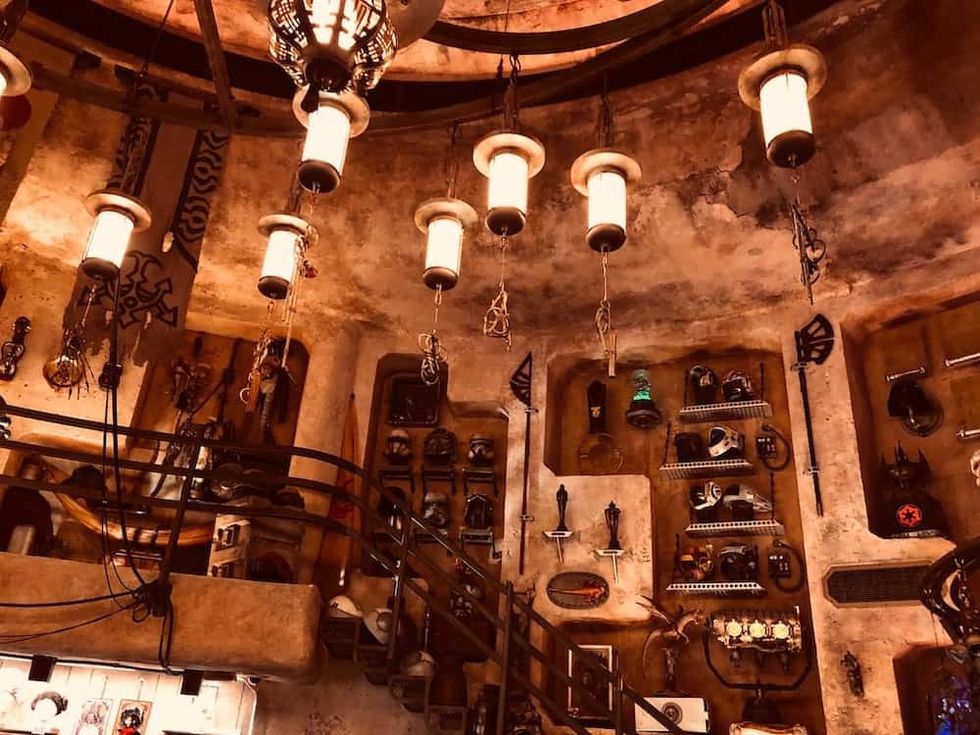 Dok-Ondar's Den of Antiquities Star Wars: Galaxy's Edge Easter Eggs