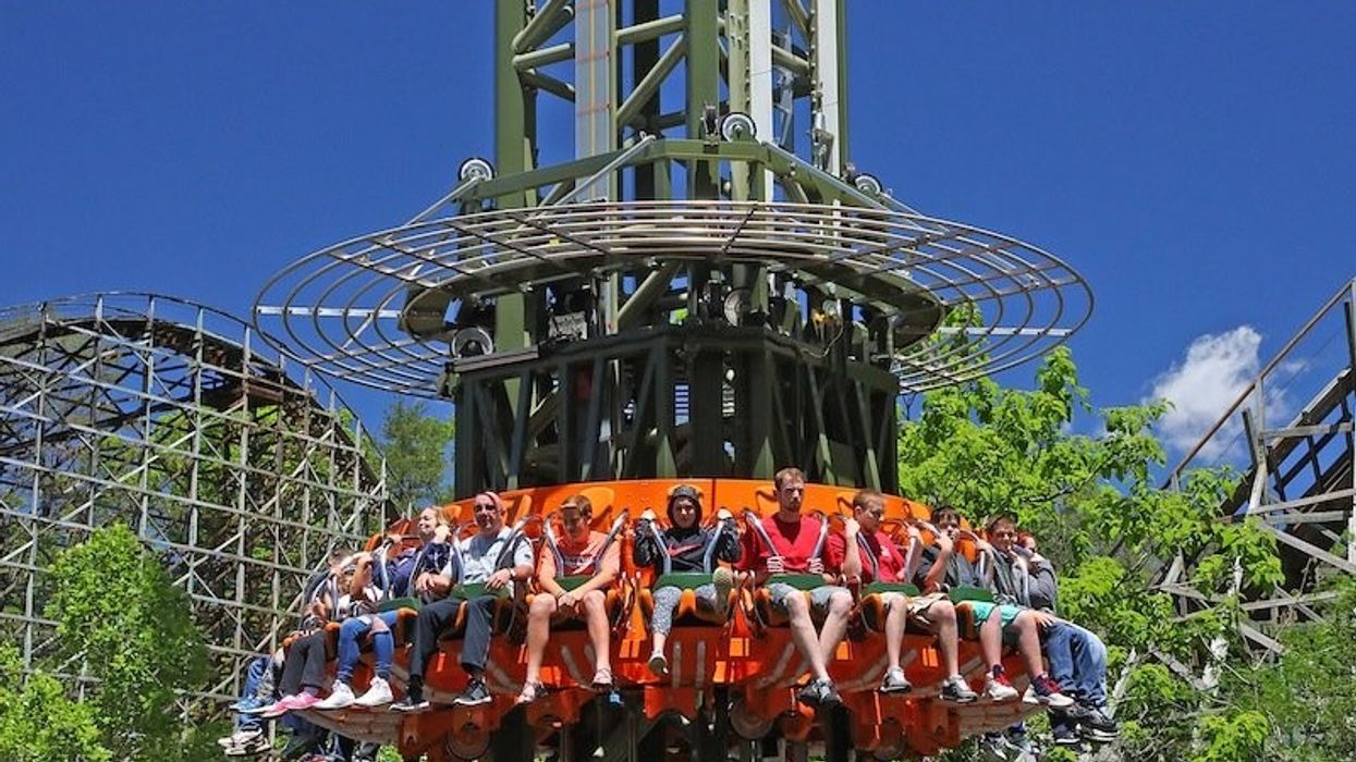 Dollywood Drop Line